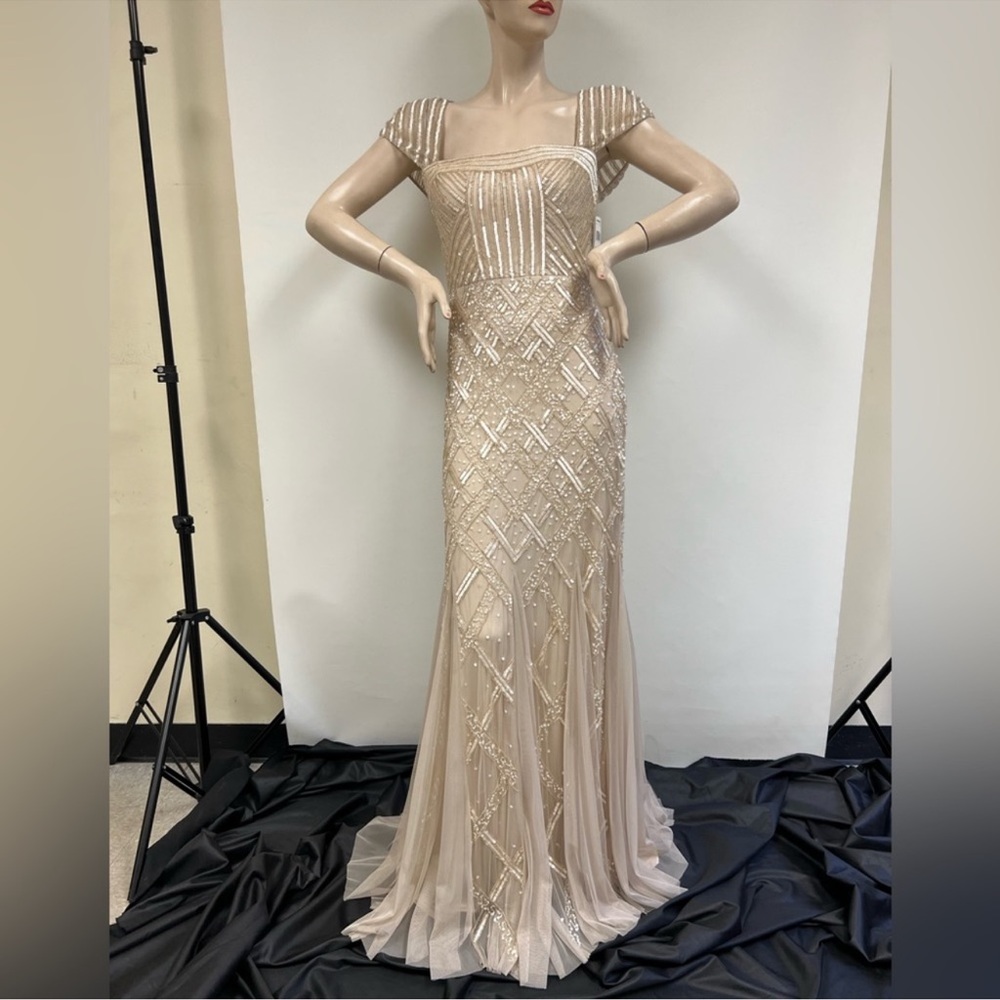 Adrianna papell cap sleeves sweetheart neckline beaded long gown - Picture 6 of 8